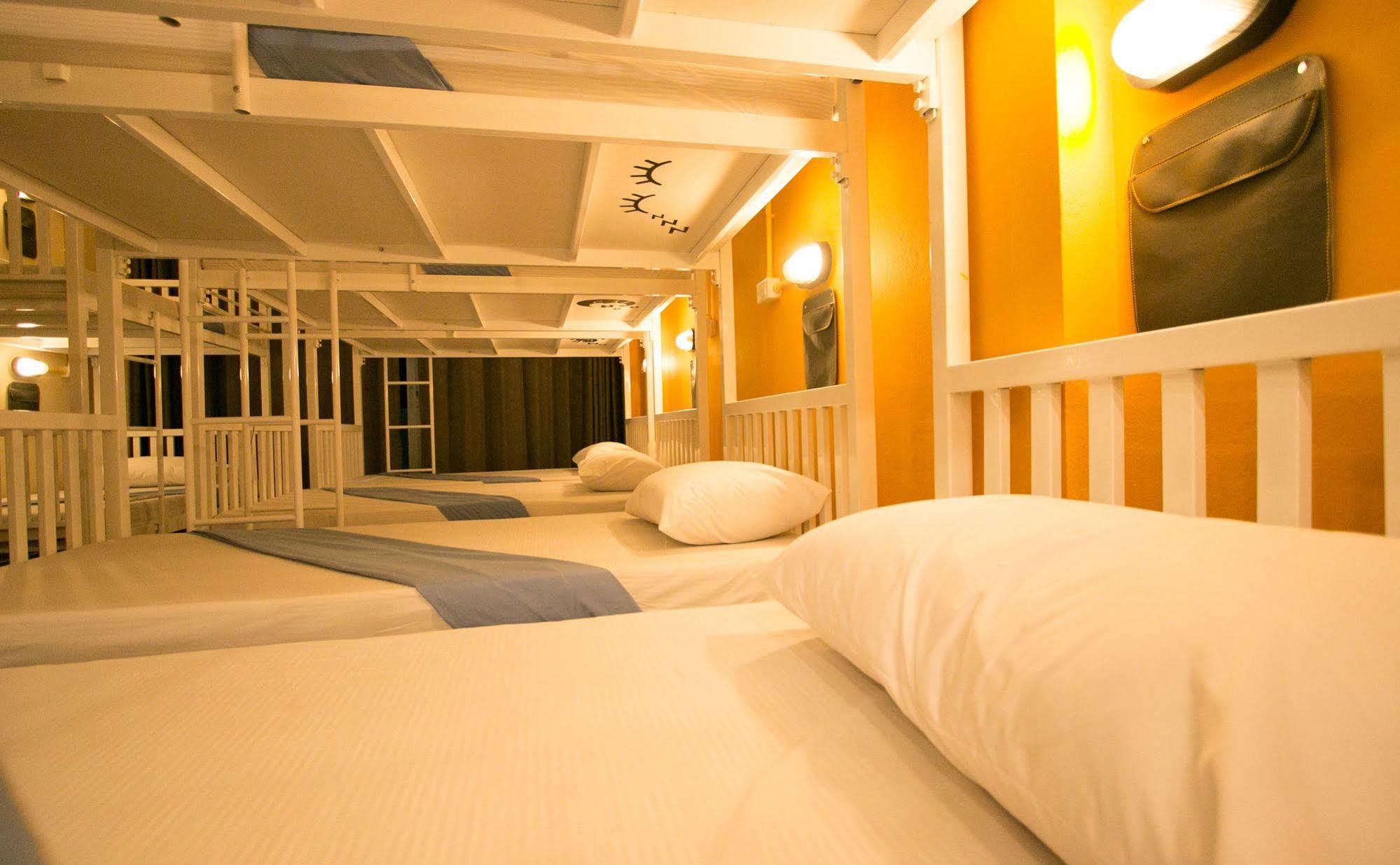 Backpack House Hostel Ao Nang Екстер'єр фото